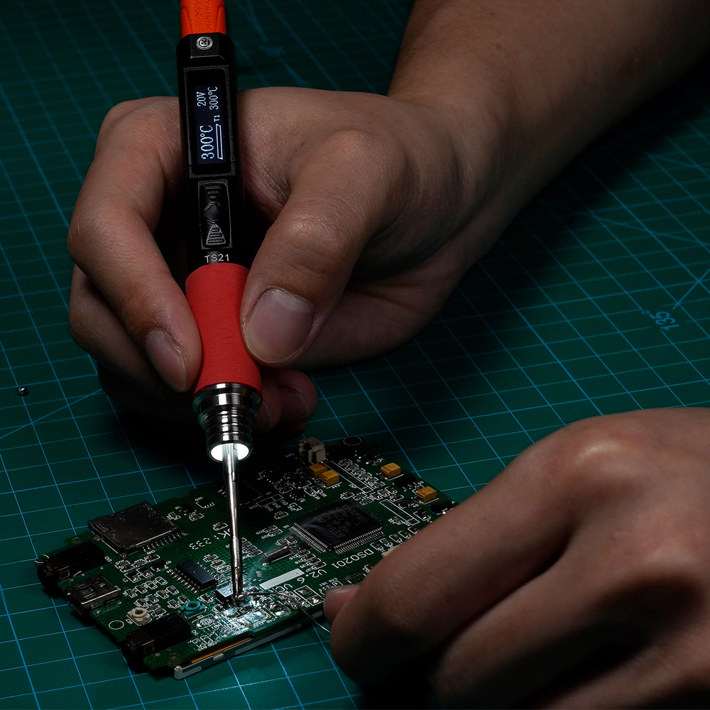 MINIWARE TS21 100W Soldering I - Oled Display Module recensie en prijs